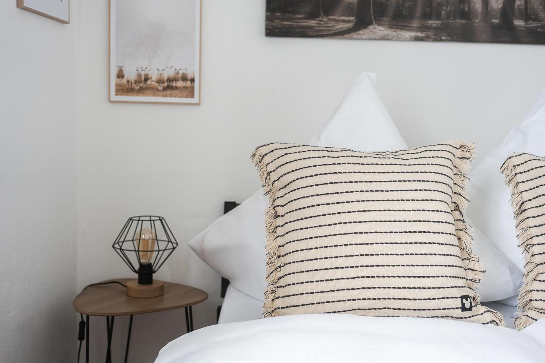 1-4 Gaeste Wohnung W-Lan, Netflix, Amazon, Parken, Arbeitsplatz, 24H Check In ,Vollausgestattet Kueche, Handtuecher Seife U,V,M Fuer Geschaeftsreisende, Paare, Familien , Datteln Eksteriør bilde